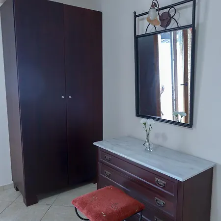 شقة فندقية Sossinola 3*