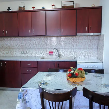 Sossinola מלון דירות