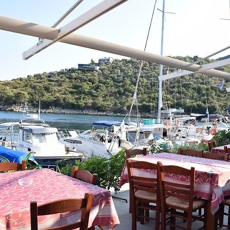 شقة فندقية Sossinola